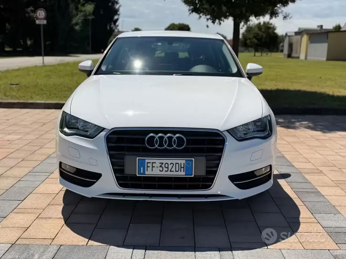 Usata Audi A3 Ambition 110 CV (80 kW) 2016 Bianco Berlina