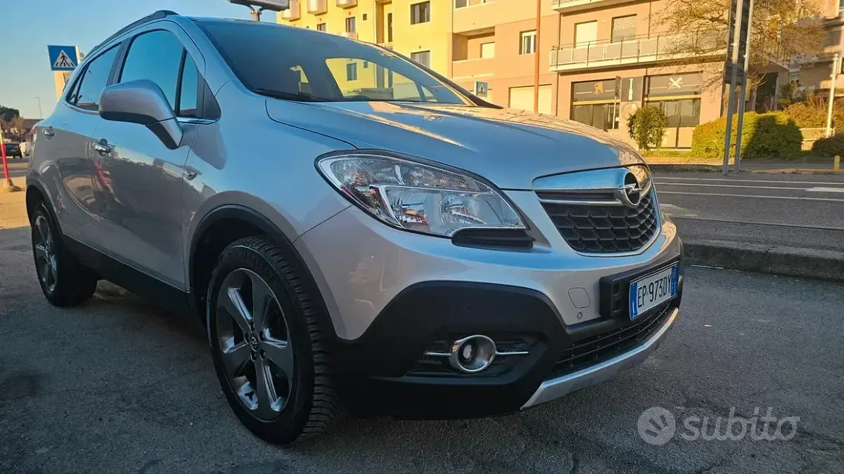 Usata Opel Mokka 131 CV (96 kW) 2013 Grigio SUV