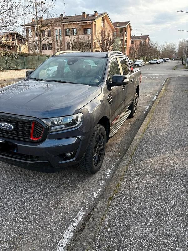 Usata Ford Ranger 2020 Nero Pick-up