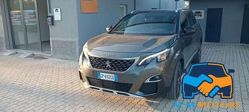 Usata Peugeot 5008 GT-line 131 CV (96 kW) 2019 Bronzo SUV
