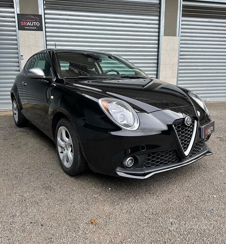 Usado Alfa Romeo MiTo 78 CV (57 kW) 2018 Negro Utilitario