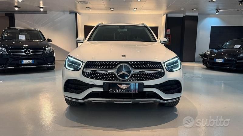 Usata Mercedes GLC200 163 CV (119 kW) 2019 Bianco SUV