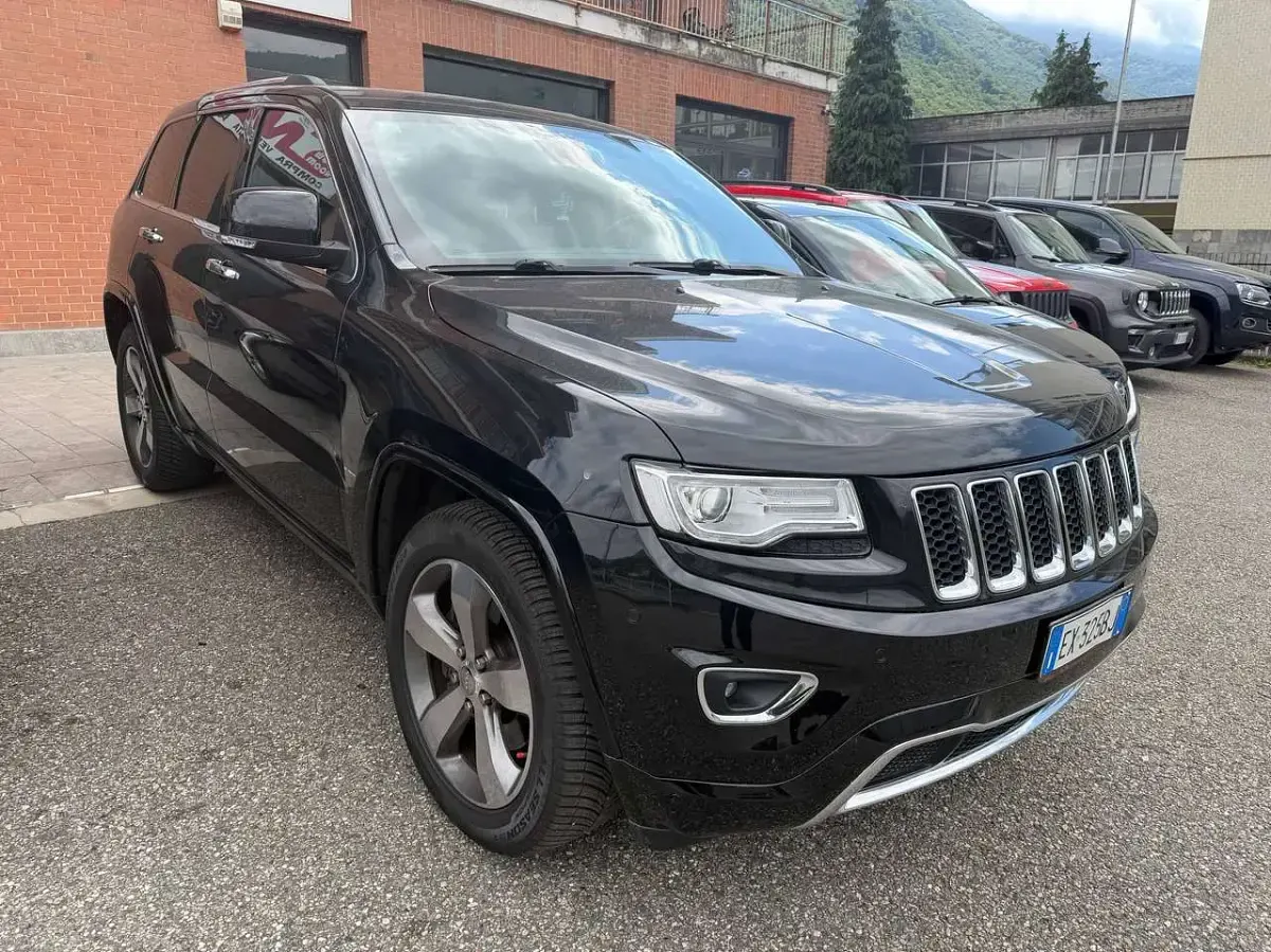 Usata Jeep Grand Cherokee Overland 250 CV (183 kW) 2014 Nero SUV