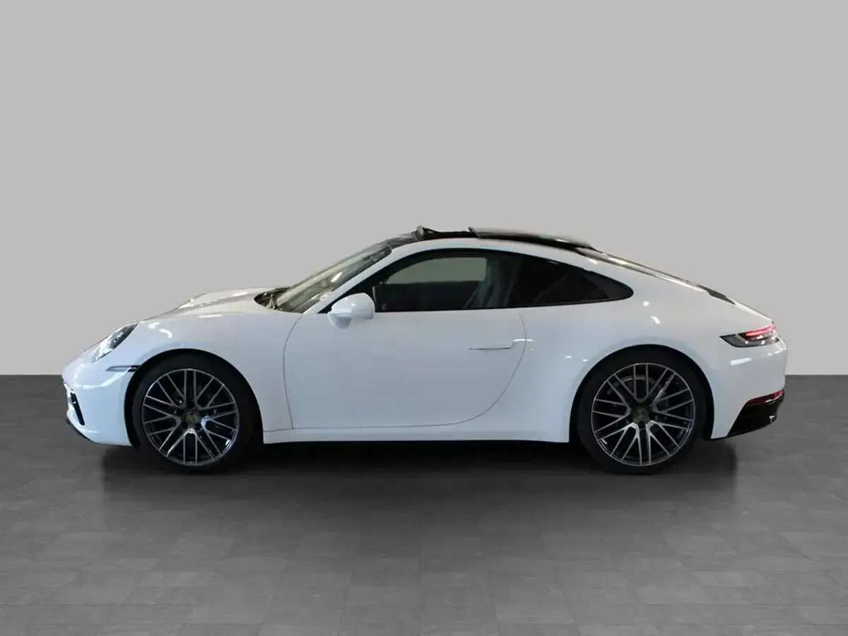 Usata Porsche 911 Carrera 385 CV (283 kW) 2022 Bianco Coupé
