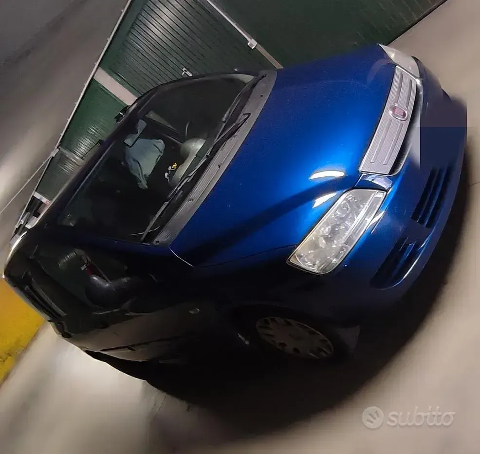Usata Fiat Multipla 116 CV (85 kW) 2010 Bluazzurro Monovolume