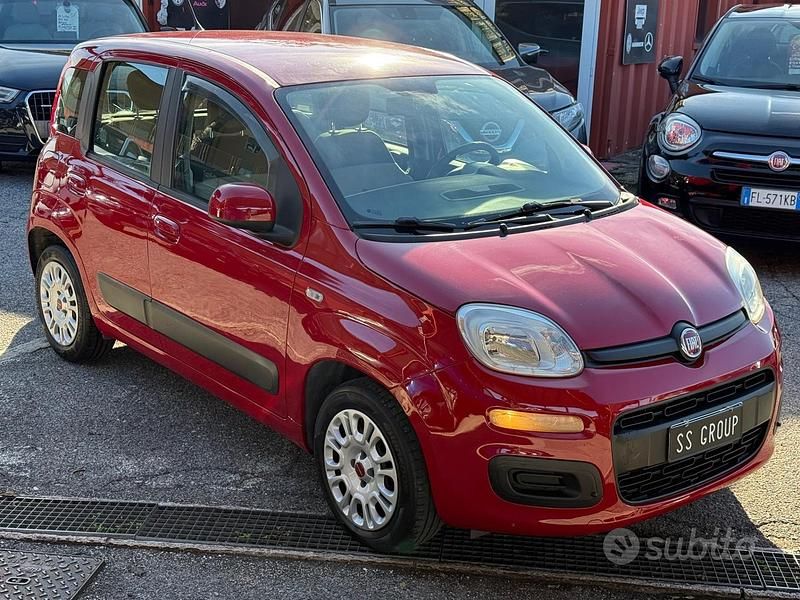 Rosso Usata 2016 Fiat Panda Pop Tre volumi | 7500 € (Buon prezzo) - Immagine 1/4