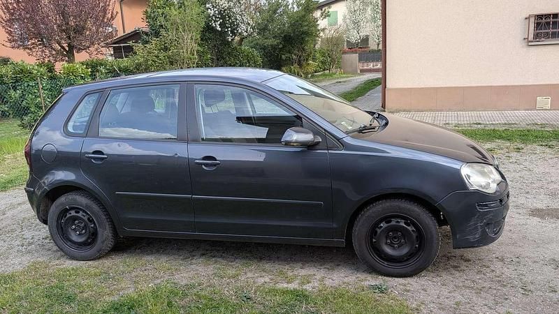 Usata VW Polo Comfortline 75 CV (55 kW) 2006 Utilitaria