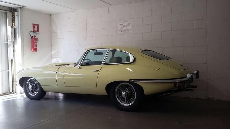 Usata Jaguar E-Type 265 CV (194 kW) 1969 Giallo Coupé