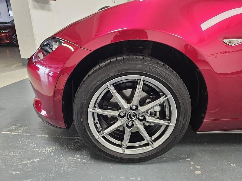 Nuova Mazda MX5 132 CV (97 kW) 2025 Soul red crystal Cabrio