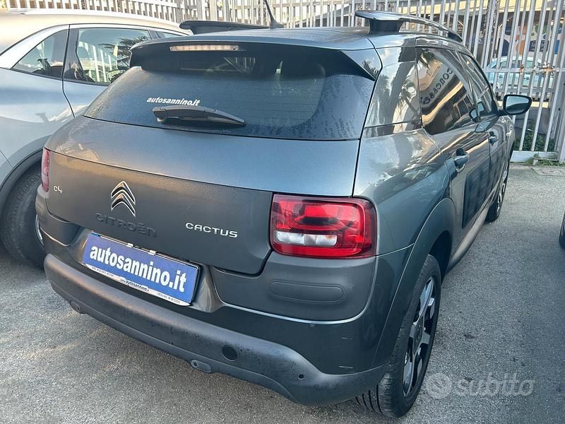 Usata Citroën C4 Feel 99 CV (72 kW) 2017 Grigio Berlina