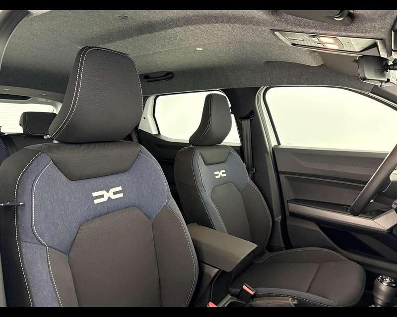 Nuova Dacia Duster Expression 122 CV (89 kW) 2026 Bianco ghiaccio SUV