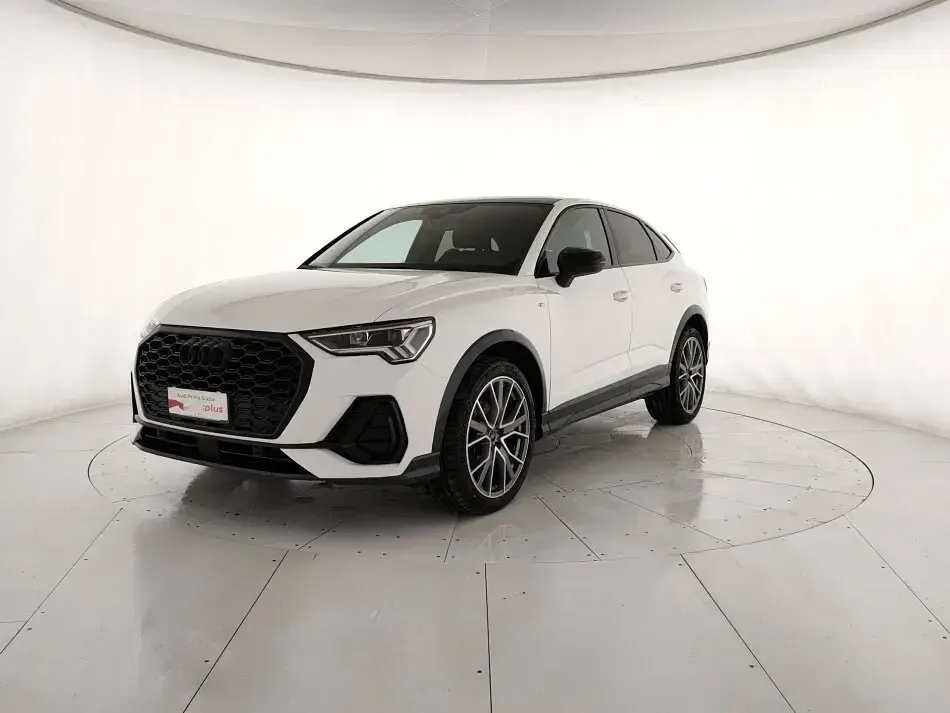 Usata Audi Q3 Sportback S-Line 150 CV (110 kW) 2023 SUV