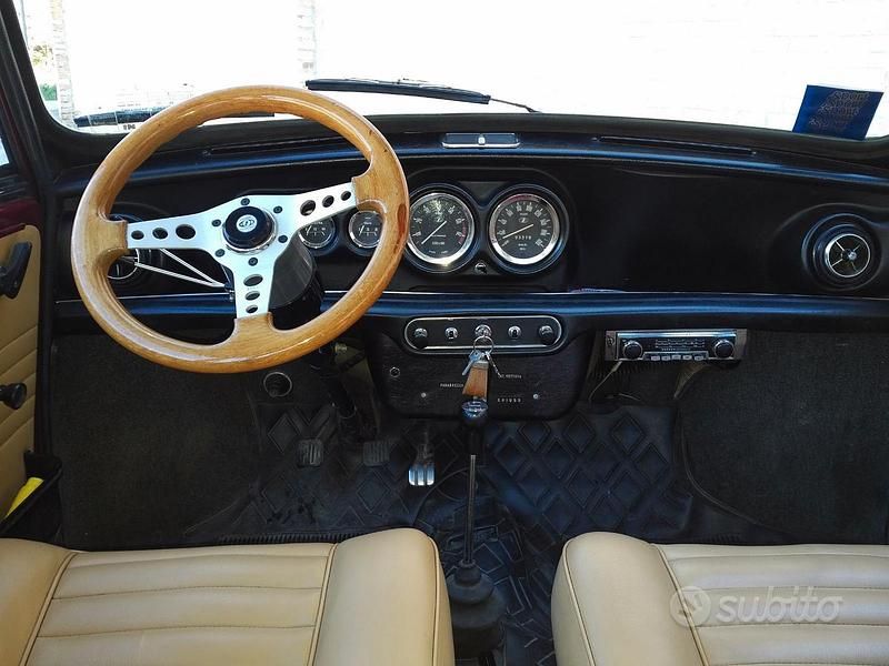 Usata Mini Cooper 63 CV (46 kW) 1970 Rosso Utilitaria