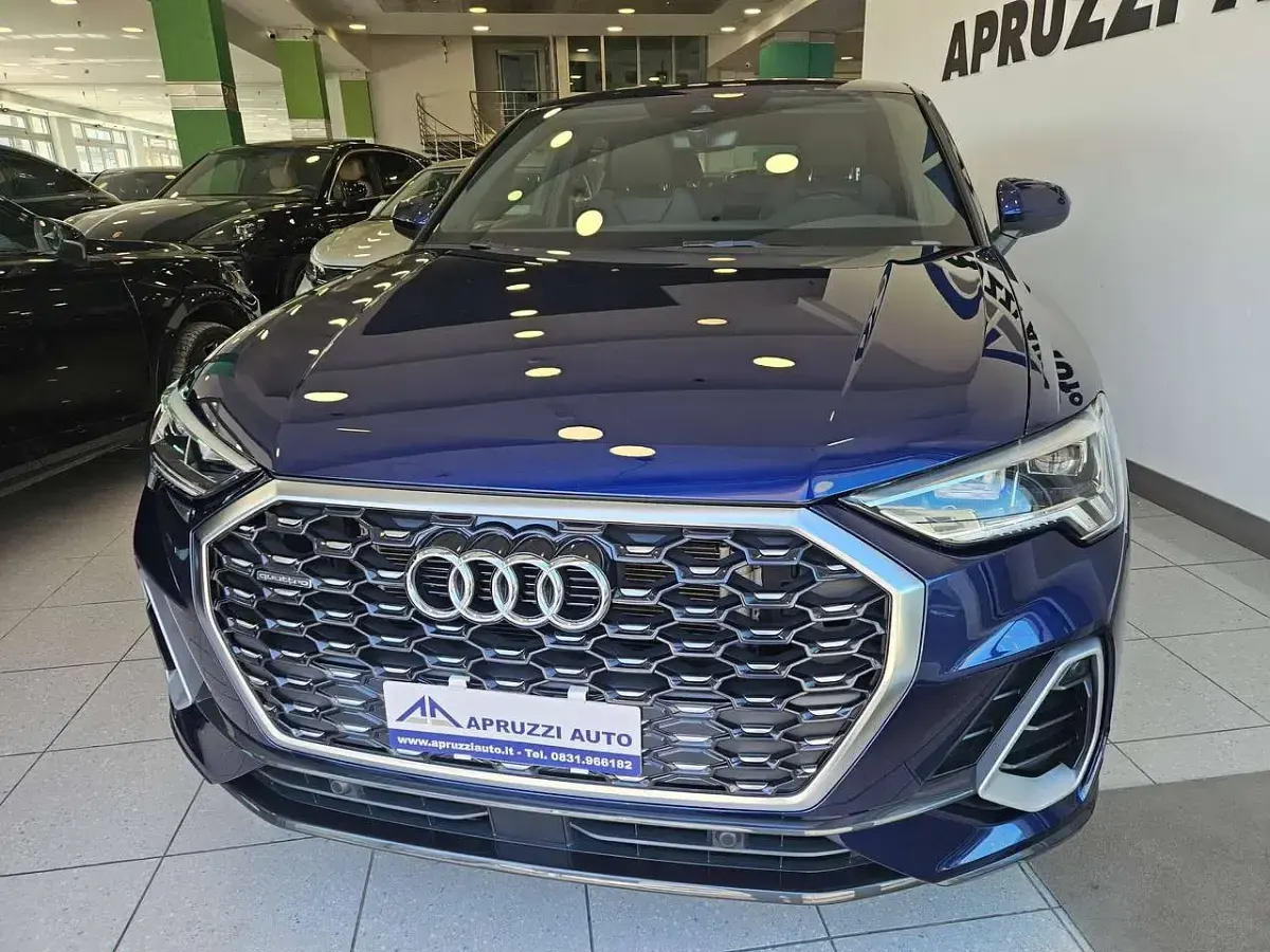 Usata Audi Q3 Sportback S-Line 200 CV (147 kW) 2022 Blu/azzurro SUV