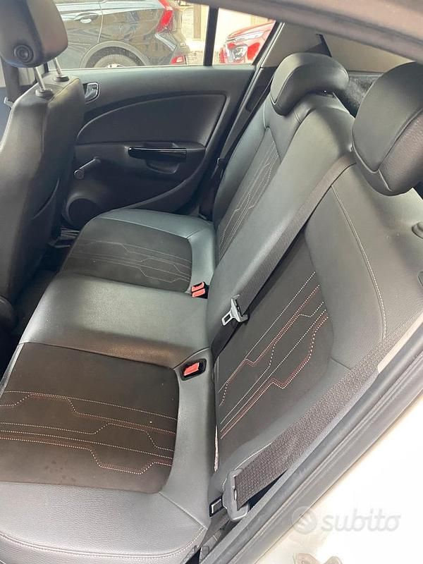 Usata Opel Corsa 95 CV (69 kW) 2011 Bianco Utilitaria