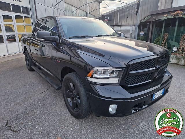 Usata Dodge Ram 401 CV (294 kW) 2021 Antracite Pick-up