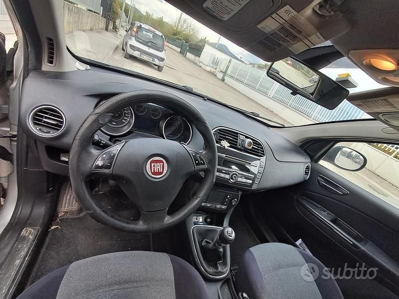 Usata Fiat Bravo 120 CV (88 kW) 2010 Grigio Utilitaria