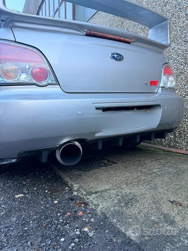 Usata Subaru WRX STI 230 CV (169 kW) 2006 Grigio Berlina