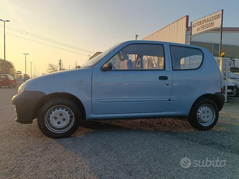 Usata Fiat 600 54 CV (39 kW) 2000 Coupé