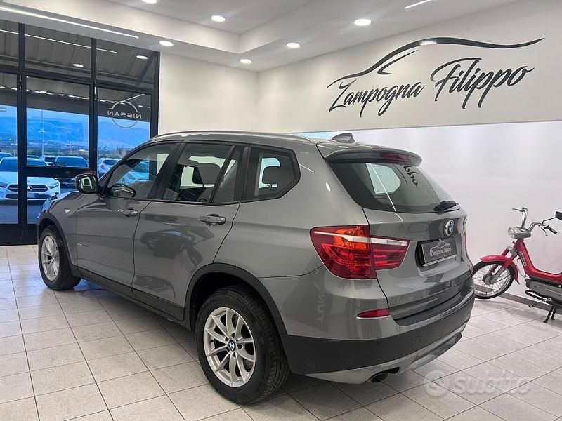 Usata BMW 120 183 CV (134 kW) 2012 Grigio Utilitaria