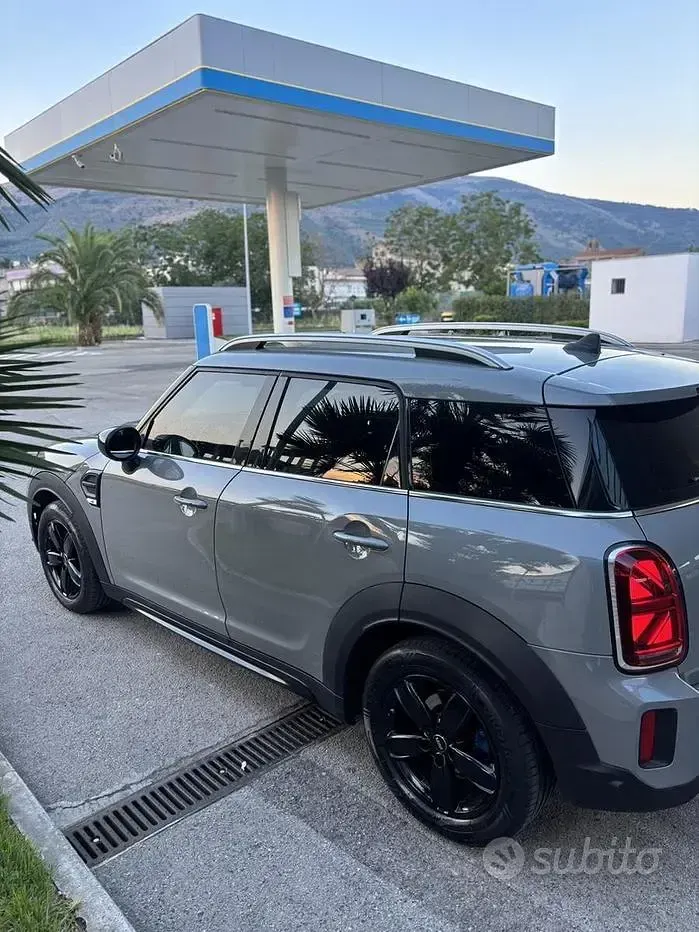 Usata Mini One Countryman 116 CV (85 kW) 2022 Grigio SUV