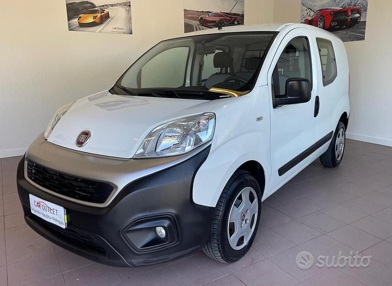 Bianco Usata 2017 Fiat Qubo Trekking Monovolume | 8450 € (Ottimo prezzo) - Immagine 1/4