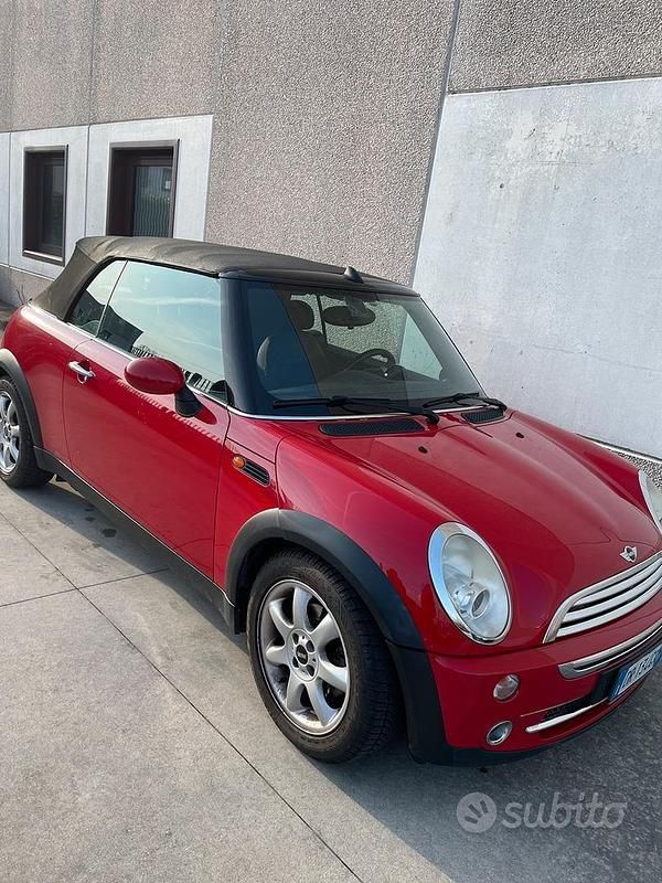 Usata Mini Cooper Cabriolet 2008 Rosso Cabrio