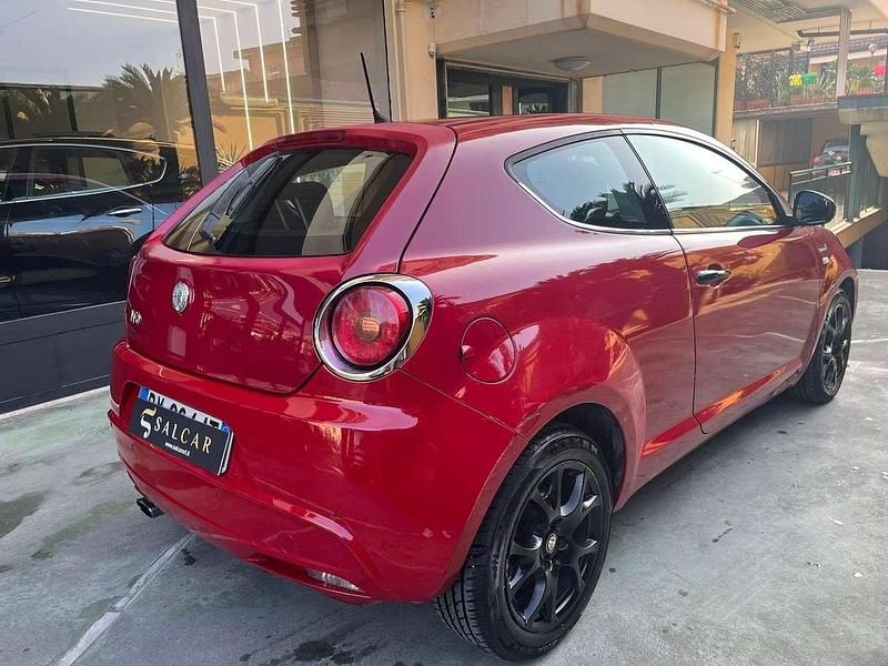 Usata Alfa Romeo MiTo Distinctive 90 CV (66 kW) 2009 Rosso Utilitaria
