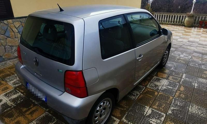 Usata VW Lupo 61 CV (44 kW) 2000 Grigio Utilitaria