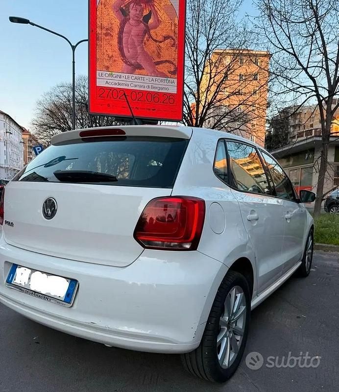 Usata VW Polo 60 CV (44 kW) 2012 Bianco Utilitaria
