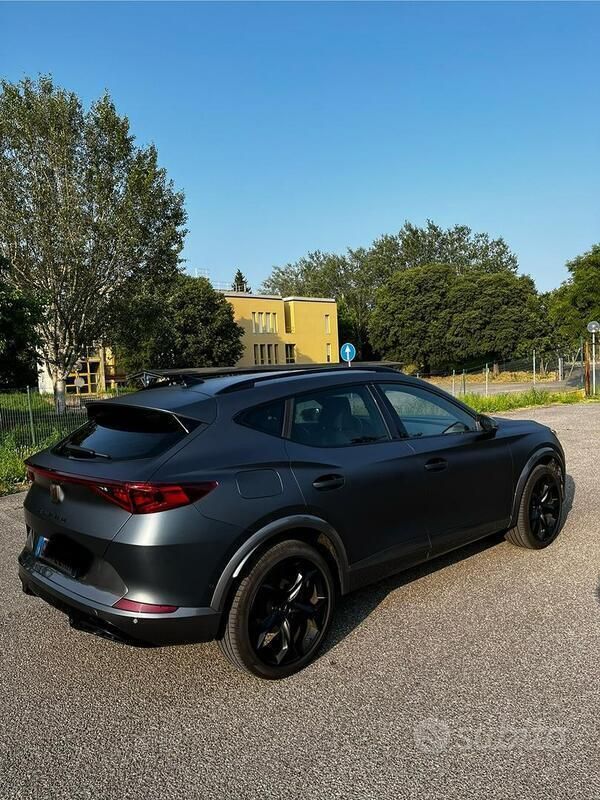 Grigio Usata 2021 Cupra Formentor SUV | 22.000 € (Buon prezzo) - Immagine 1/4