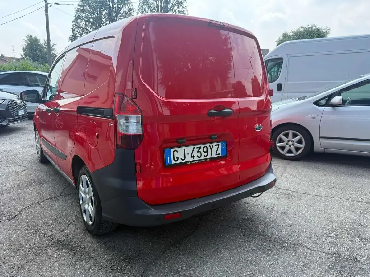Usata Ford Transit 101 CV (74 kW) 2022 Rosso Furgone