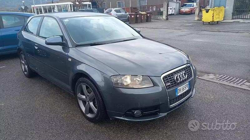 Usata Audi A3 105 CV (77 kW) 2007 Blu Utilitaria