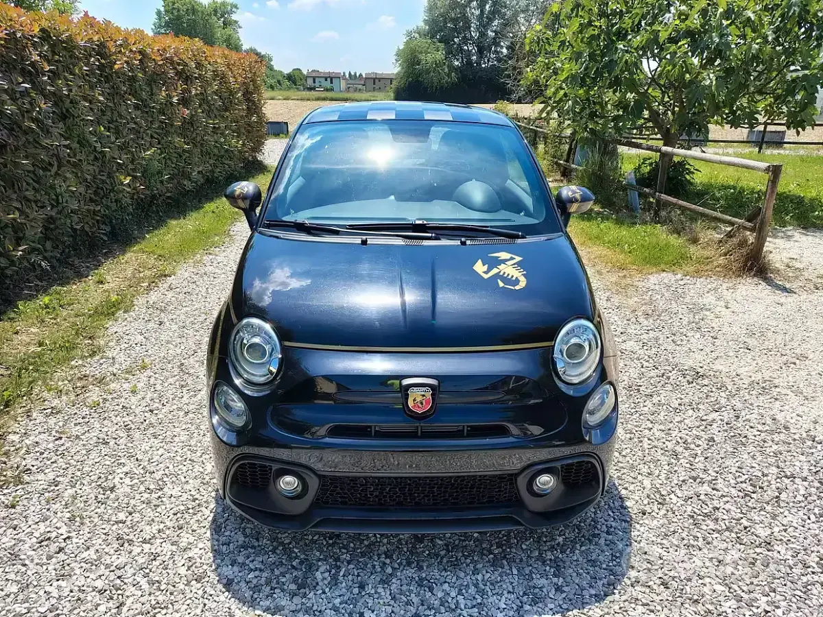 Usata Abarth 595 165 CV (121 kW) 2021 Nero Utilitaria