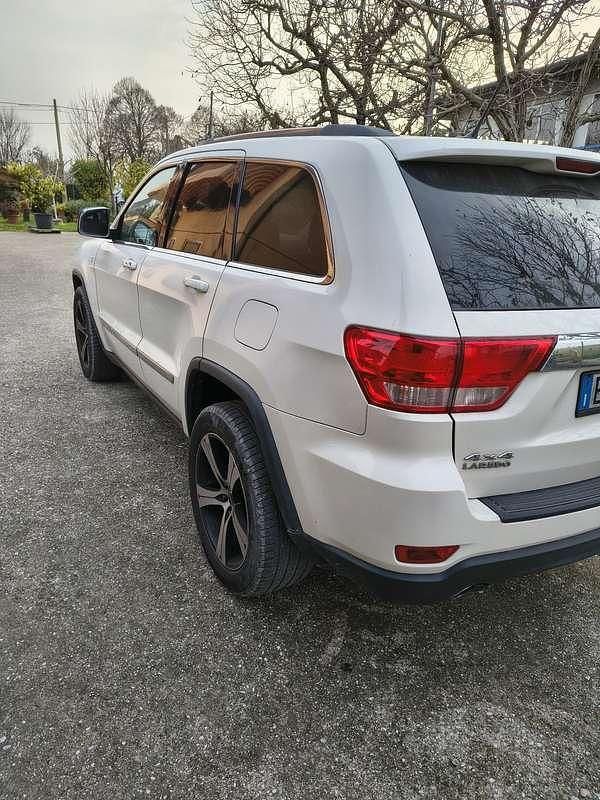 Usata Jeep Grand Cherokee Laredo 190 CV (139 kW) 2012 SUV