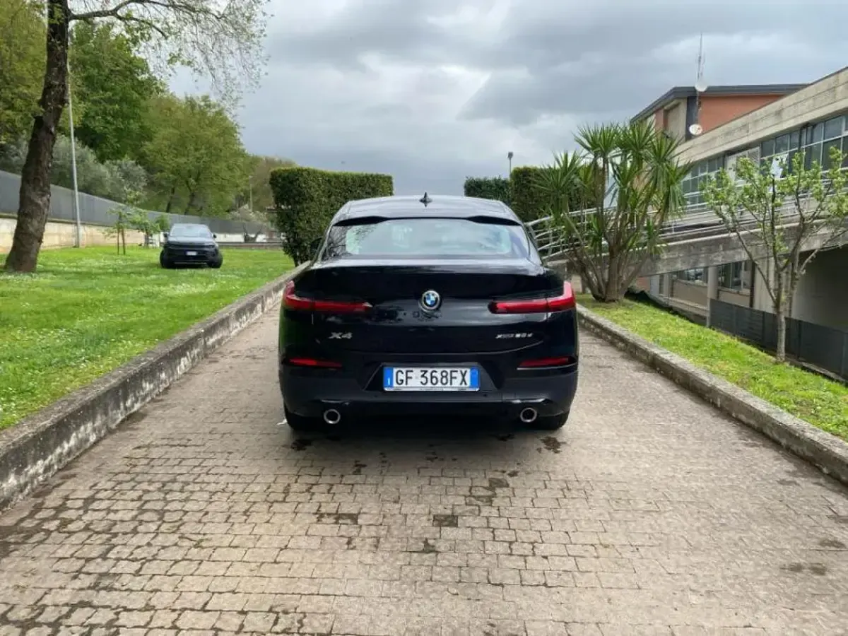 Usata BMW X4 xLine 184 CV (135 kW) 2021 Nero SUV