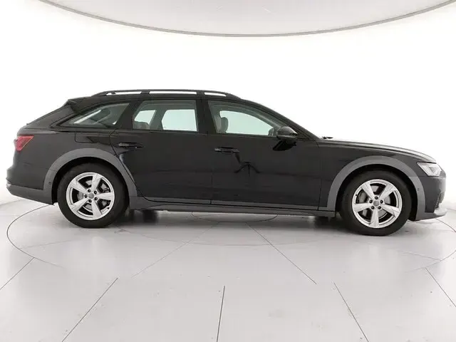 Usata Audi A6 Allroad Comfort 231 CV (169 kW) 2020 Nero mito metallizzato Station wagon