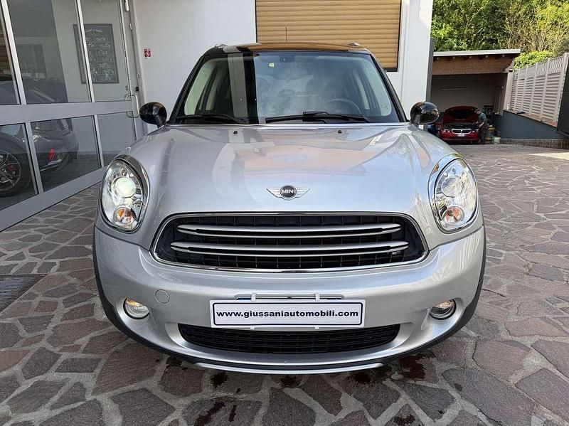 Usata Mini Cooper D Countryman Business 111 CV (81 kW) 2015 Argento SUV