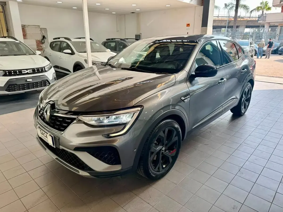 Usata Renault Arkana R.S. 140 CV (102 kW) 2021 Grigio SUV