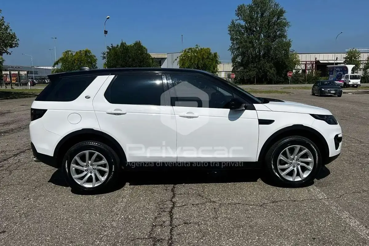 Usata Land Rover Discovery Sport Pure 150 CV (110 kW) 2017 Bianco SUV