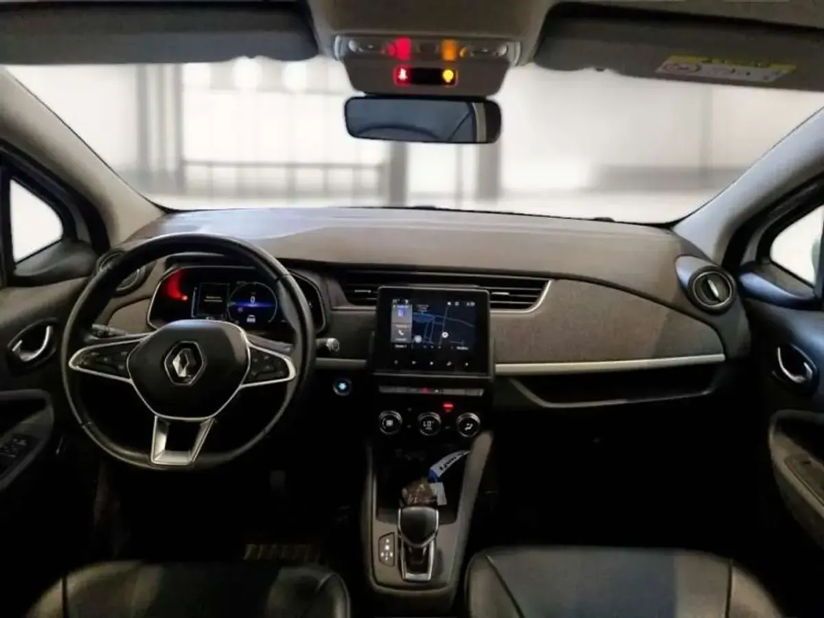 Usata Renault Zoe Zen 50 kW (69 CV) 2020 Bianco Utilitaria