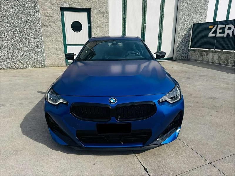 Usata BMW M240i M Sport 374 CV (275 kW) 2024 Individual frozen portimao blu Coupé