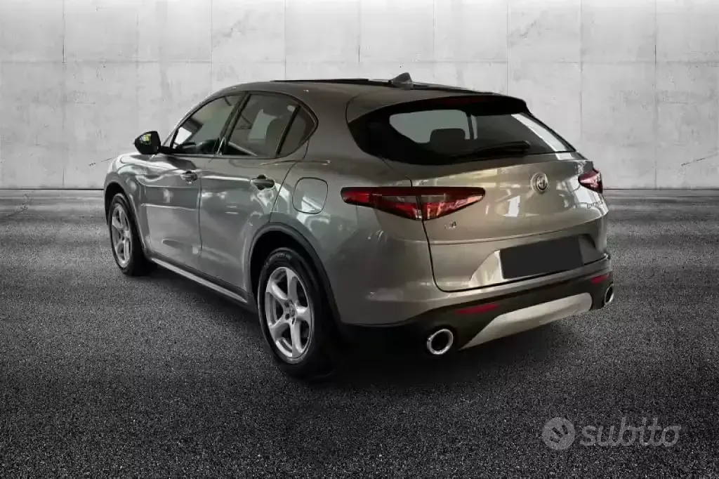 Usata Alfa Romeo Stelvio Super 201 CV (147 kW) 2020 Grigio SUV