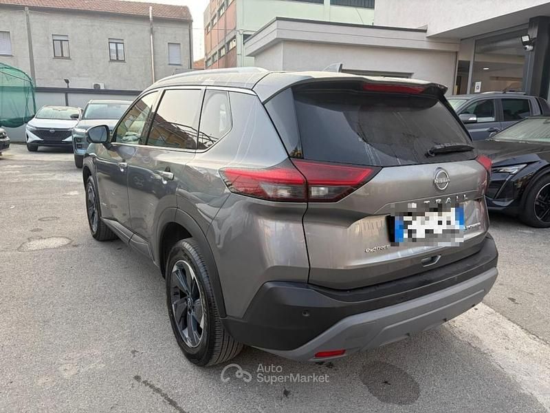 Usata Nissan X-Trail N-Connecta 214 CV (157 kW) 2025 Grigio SUV