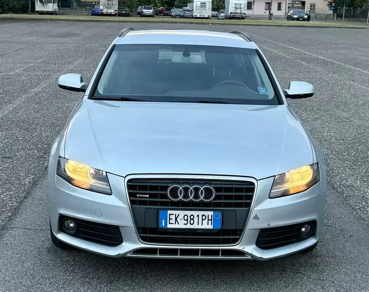 Usata Audi A4 Advanced 143 CV (105 kW) 2011 Argento Station wagon