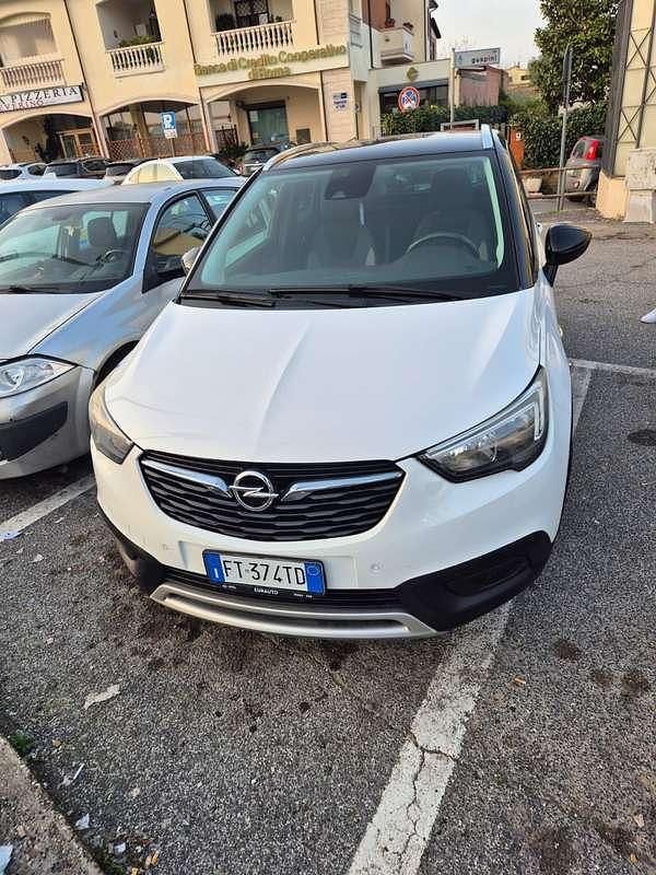 Usata Opel Crossland X Innovation 102 CV (75 kW) 2018 SUV