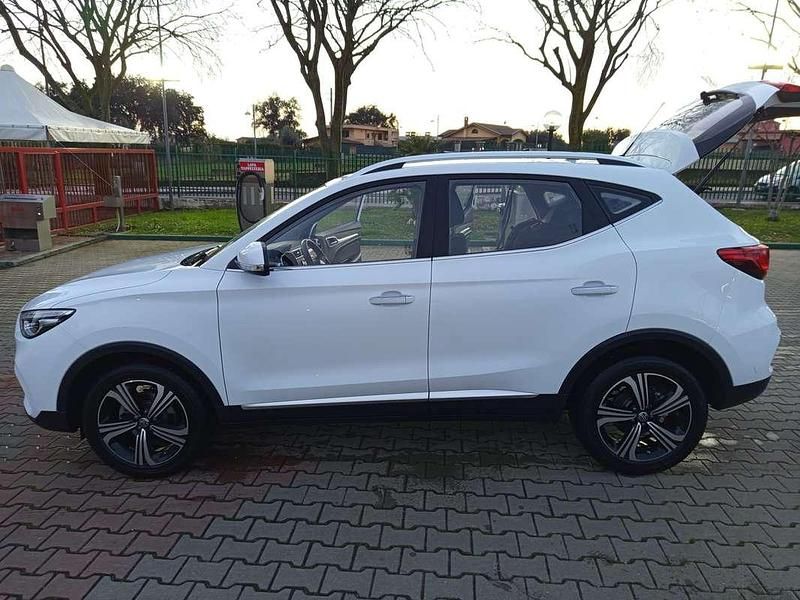 Usata MG ZS Comfort 106 CV (77 kW) 2024 Bianco SUV