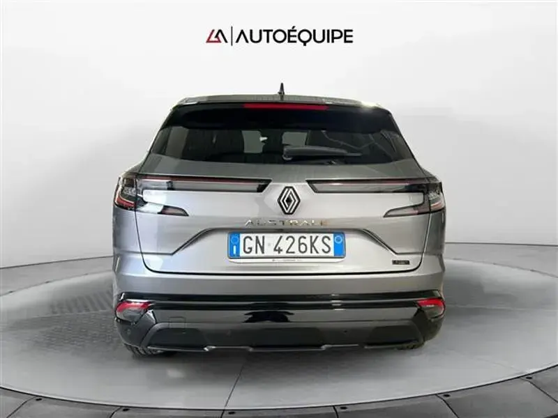 Usata Renault Austral Techno 200 CV (147 kW) 2023 Grigio SUV