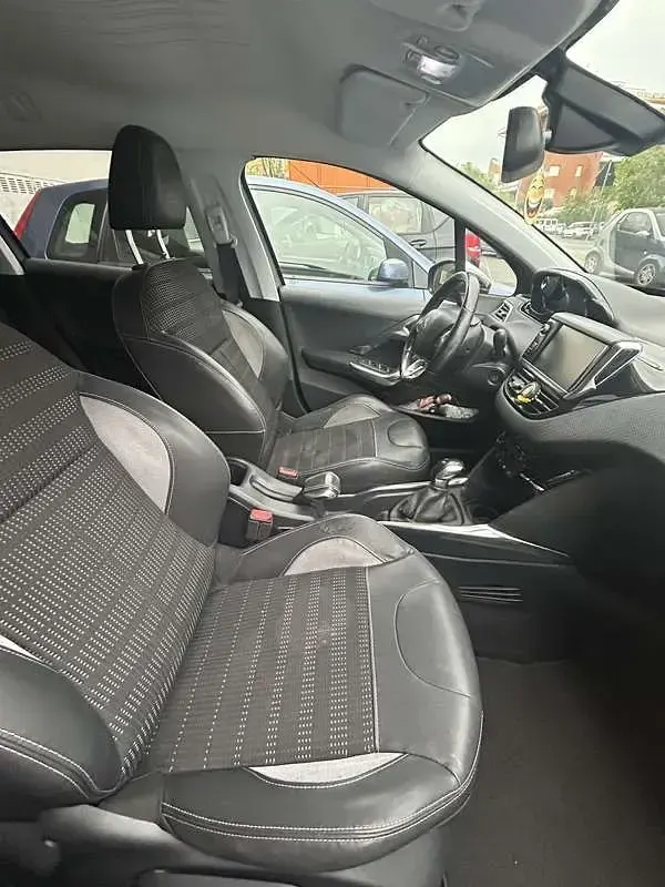 Occasion Peugeot 2008 Access 82 ch (60 kW) 2014 Gris SUV