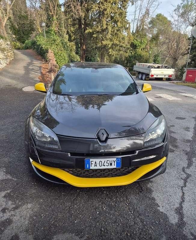 Usata Renault Mégane III R.S. 250 CV (183 kW) 2010 Nero Berlina